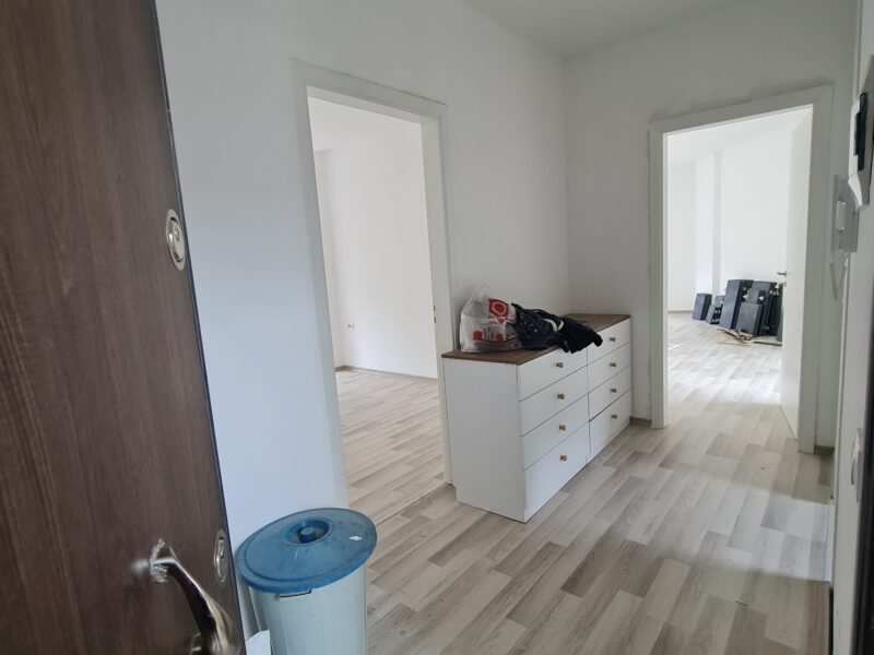 Fresku - Shitet Apartament 1+1 - 81.5 m2