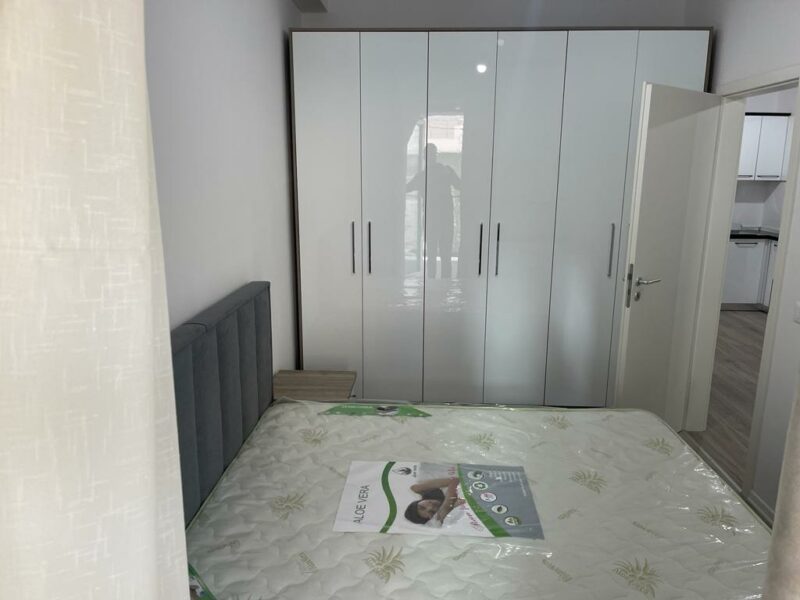 Shitet apartament 1+1 Kompleksi Mangalem Ali Demi