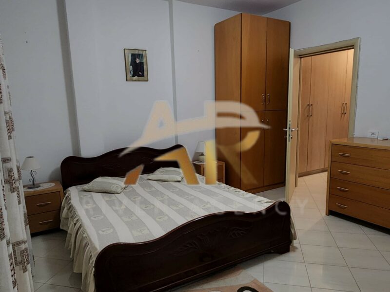 Shitet apartament 2+1+2 Bllk tek Kodra e Diellit